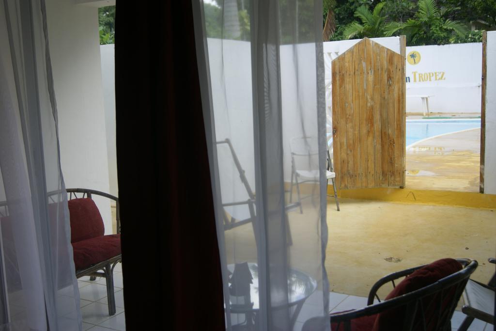 San San Tropez Hotel Port Antonio Bagian luar foto