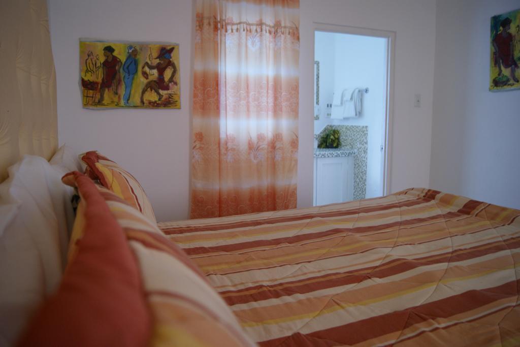 San San Tropez Hotel Port Antonio Bagian luar foto
